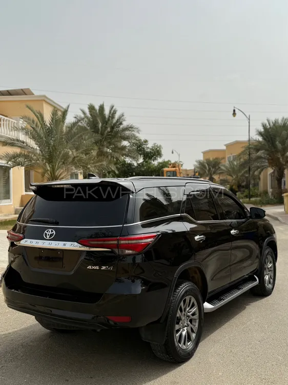 Toyota Fortuner 2021 for Sale in Karachi Image-1