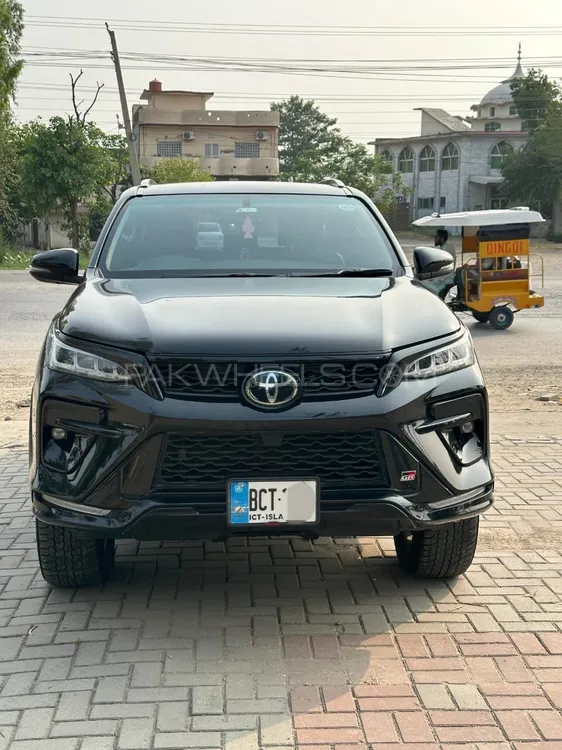 Toyota Fortuner 2023 for Sale in Jhelum Image-1