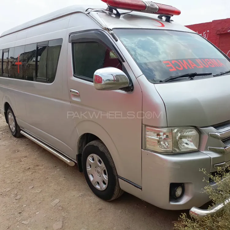 Toyota Hiace 2012 for Sale in Chakwal Image-1