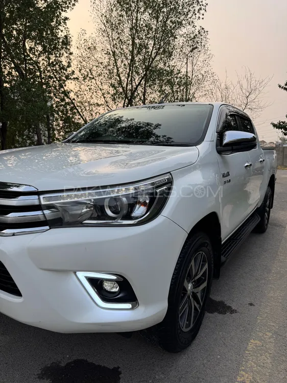 Toyota Hilux 2018 for Sale in Lahore Image-1