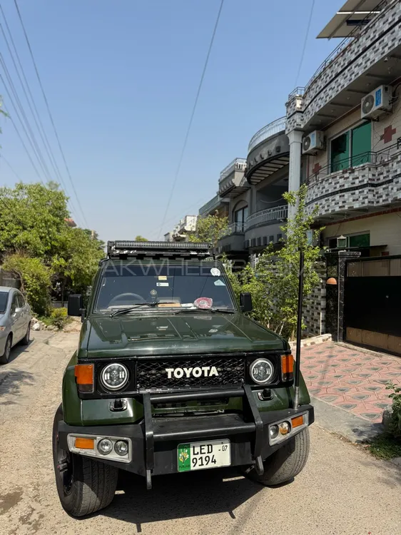 Toyota Land Cruiser 1992 for Sale in Islamabad Image-1