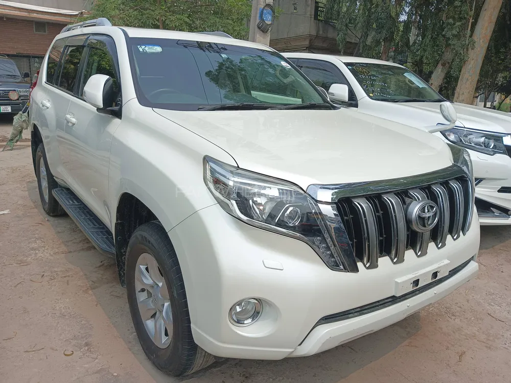 Toyota Prado 2016 for Sale in Gujranwala Image-1