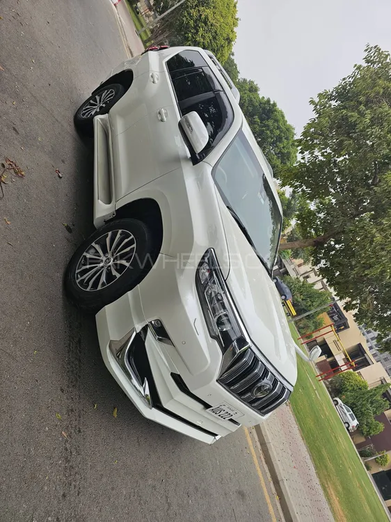 Toyota Prado 2018 for Sale in Lahore Image-1