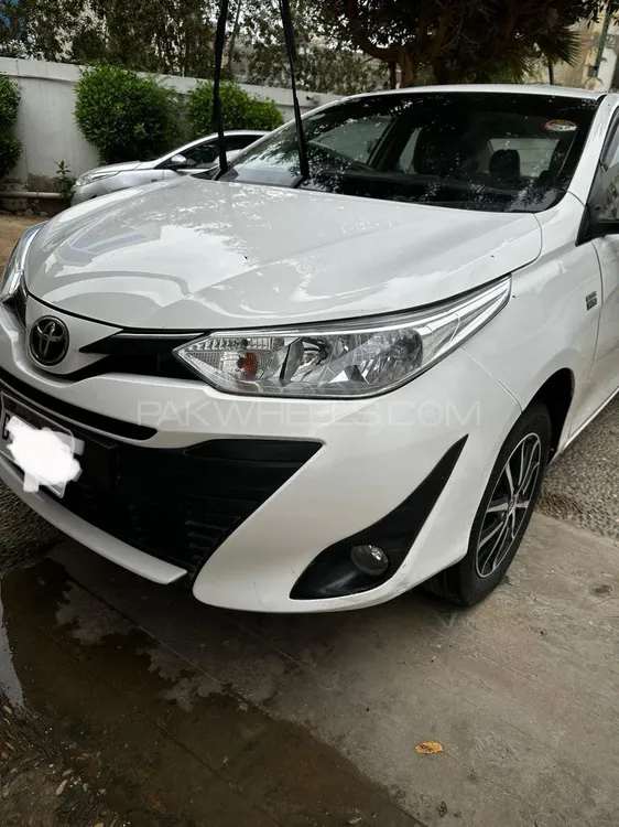Toyota Yaris Sedan 2021 for Sale in Karachi Image-1