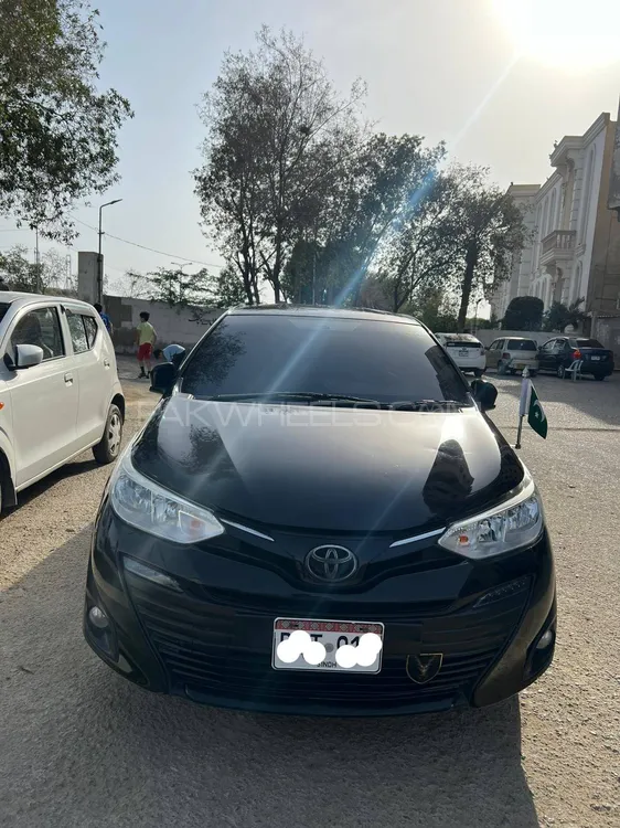 Toyota Yaris Sedan 2020 for Sale in Karachi Image-1