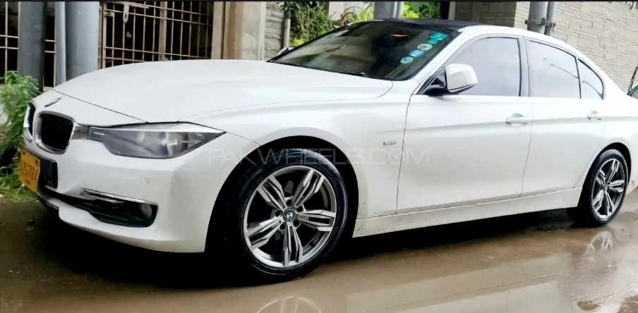 BMW 3 Series 2013 for Sale in Karachi Image-1