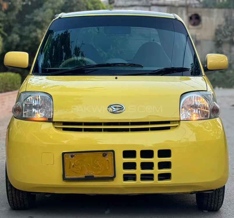 Daihatsu Esse 2010 for Sale in Karachi Image-1
