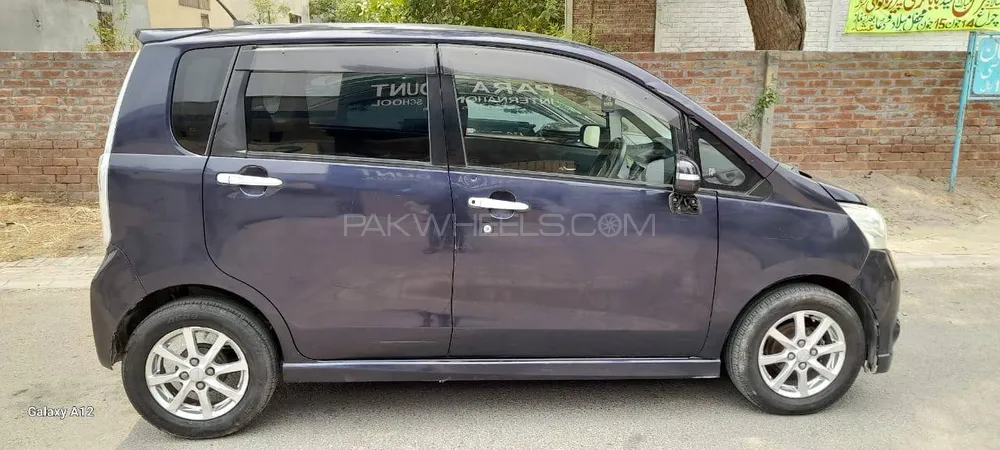 Daihatsu Move 2012 for Sale in Lahore Image-1