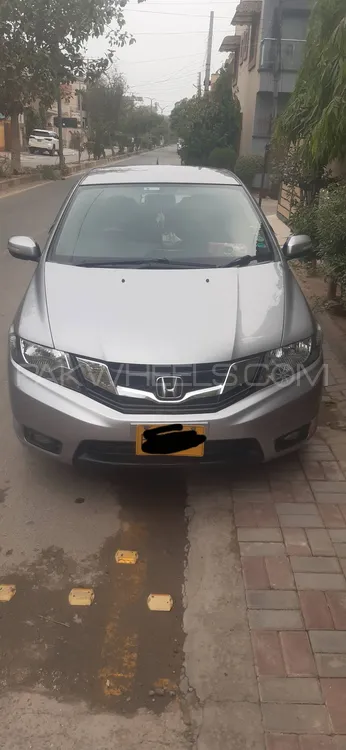 Honda City 2017 for Sale in Lahore Image-1
