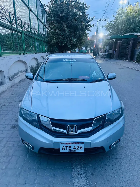 Honda City 2010 for Sale in Lahore Image-1