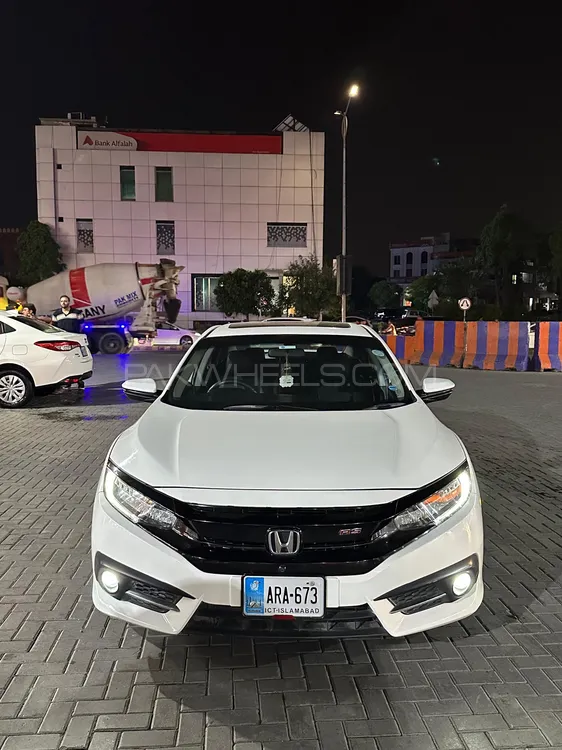 Honda Civic 2020 for Sale in Lahore Image-1