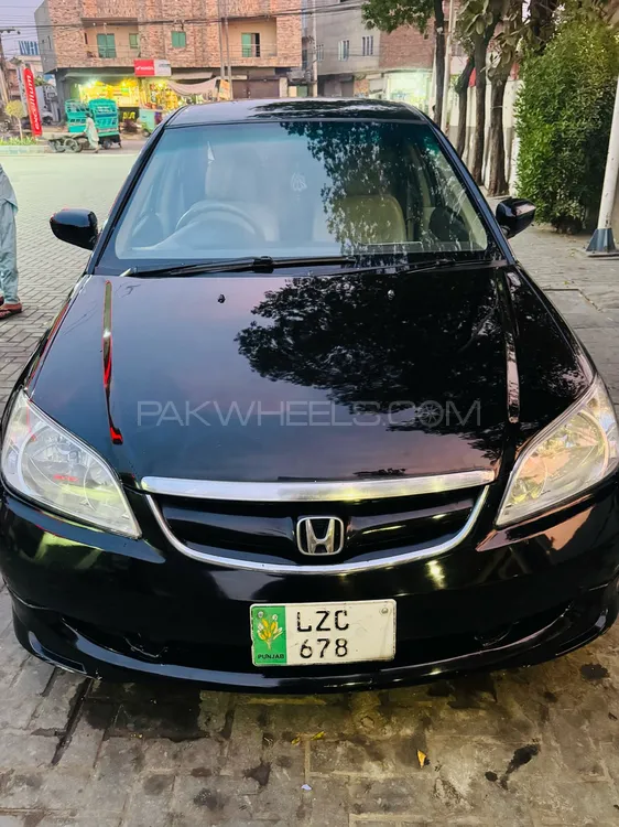 Honda Civic 2004 for Sale in Faisalabad Image-1