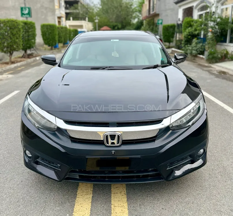 Honda Civic 2017 for Sale in Lahore Image-1