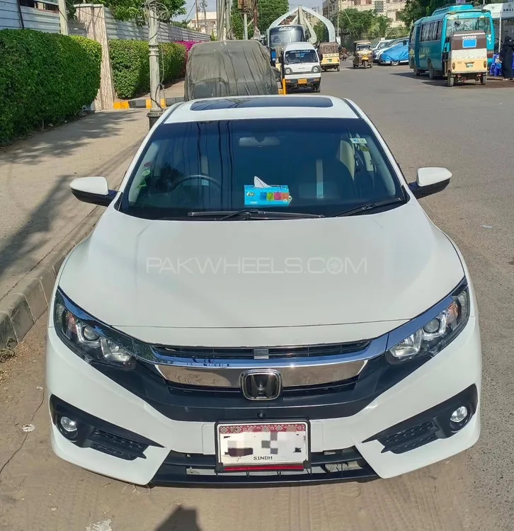Honda Civic 2017 for Sale in Karachi Image-1