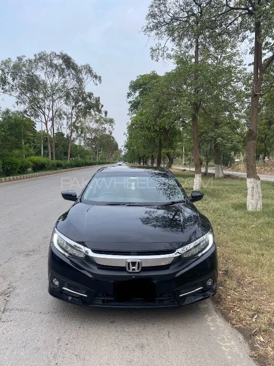 Honda Civic 2021 for Sale in Peshawar Image-1