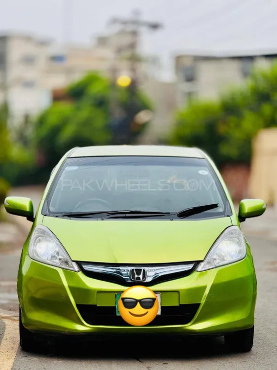 Honda Fit 2011 for Sale in Lahore Image-1
