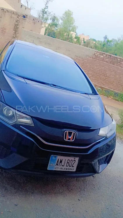 Honda Fit 2015 for Sale in Islamabad Image-1