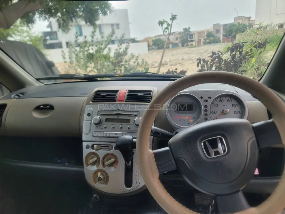 Honda Life 2006 for Sale in Karachi Image-1