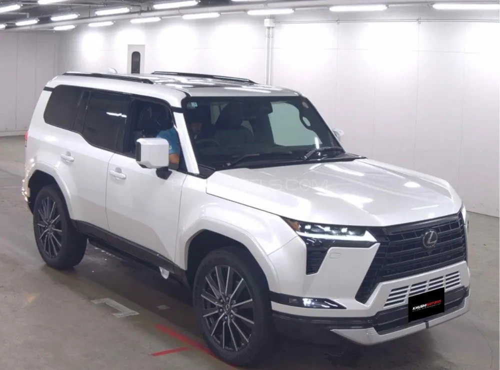 Lexus GX 2025 for Sale in Lahore Image-1