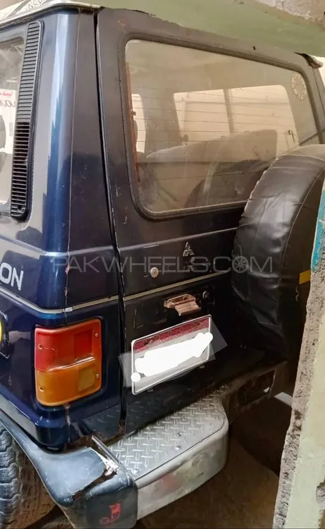 Mitsubishi Pajero 1986 for Sale in Karachi Image-1
