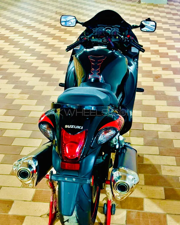 Suzuki Hayabusa 2011 for Sale Image-1