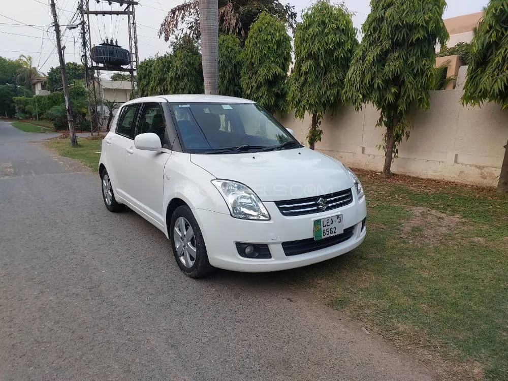 سوزوکی سوئفٹ 2013 for Sale in لاہور Image-1