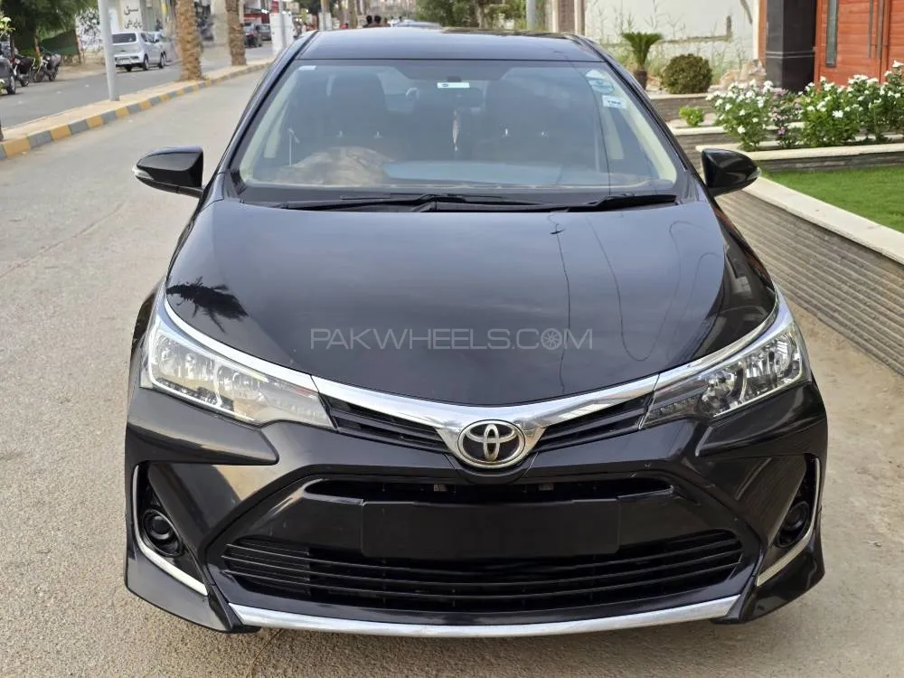 Toyota Corolla 2023 for Sale in Karachi Image-1