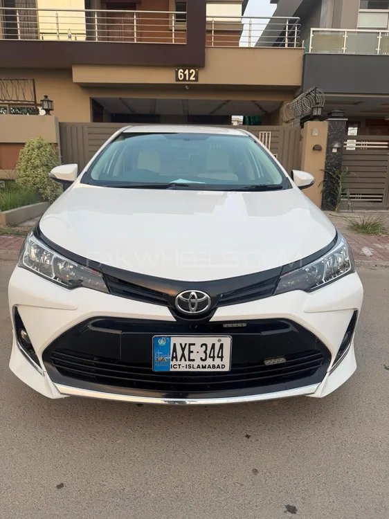 Toyota Corolla 2021 for Sale in Islamabad Image-1
