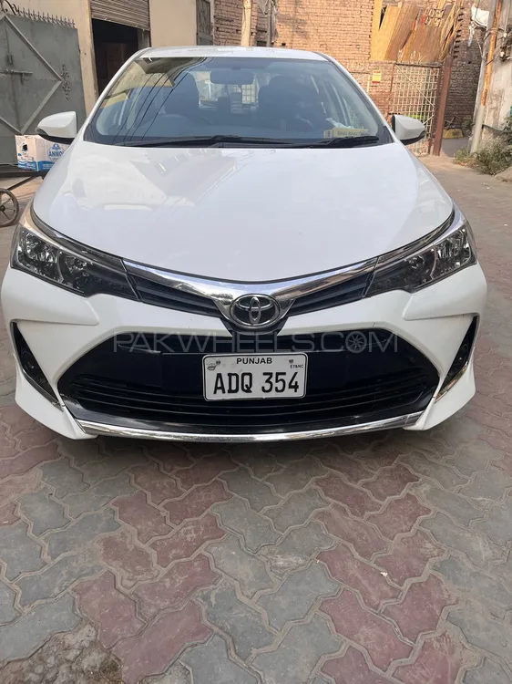 Toyota Corolla 2021 for Sale in Lahore Image-1