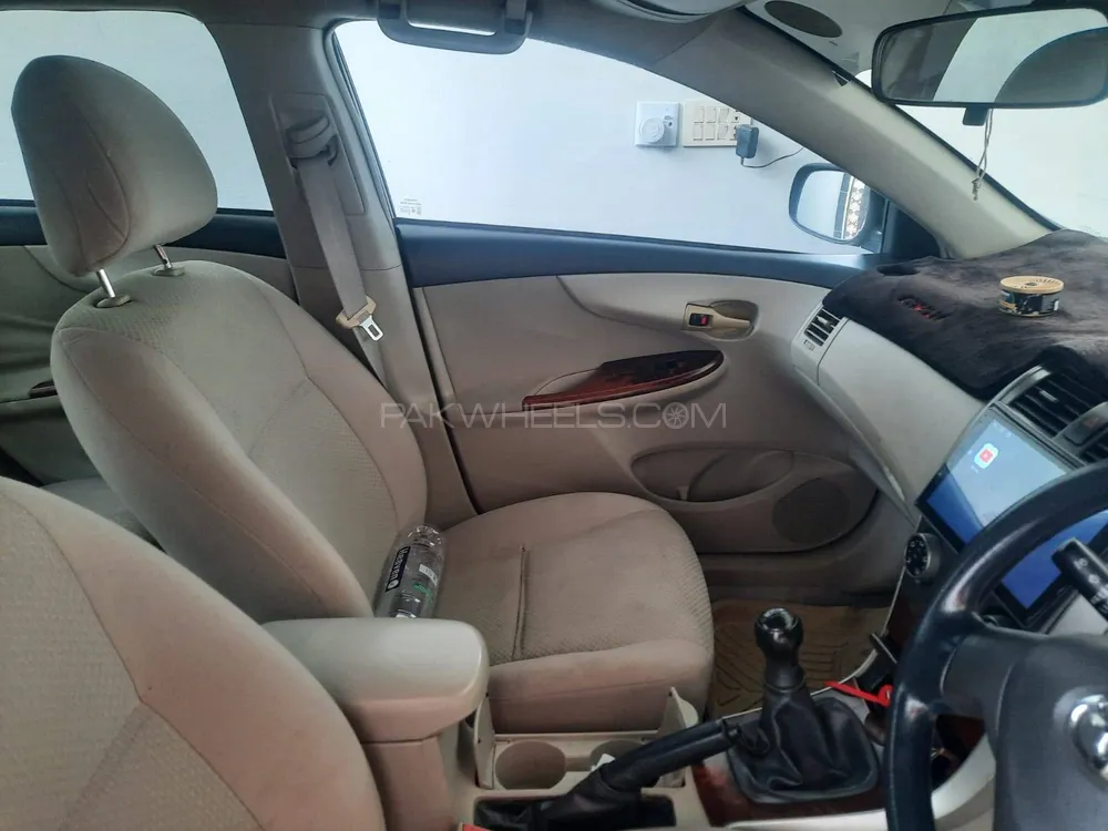 Toyota Corolla 2012 for Sale in Faisalabad Image-1