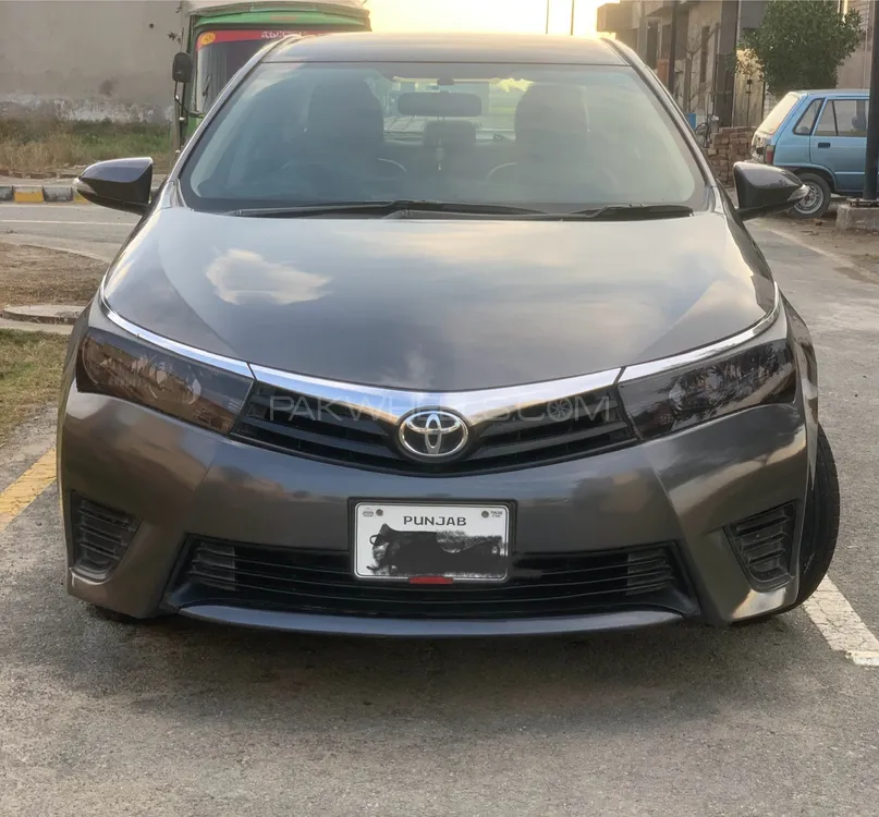 Toyota Corolla 2016 for Sale in Faisalabad Image-1