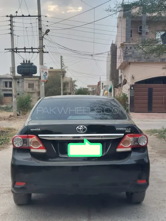 Toyota Corolla 2013 for Sale in Sargodha Image-1