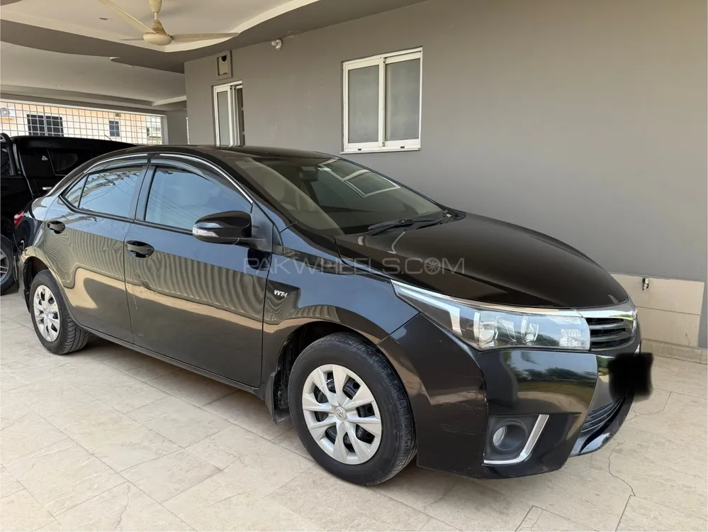 Toyota Corolla 2016 for Sale in Islamabad Image-1