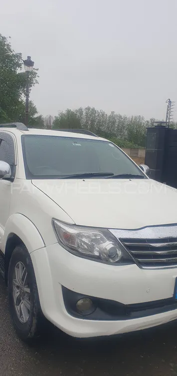 Toyota Fortuner 2013 for Sale in Lahore Image-1