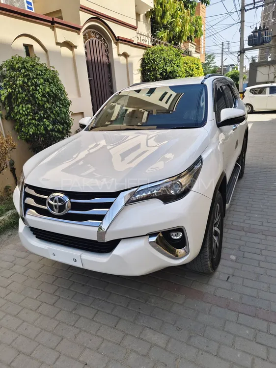 Toyota Fortuner 2020 for Sale in Gujrat Image-1