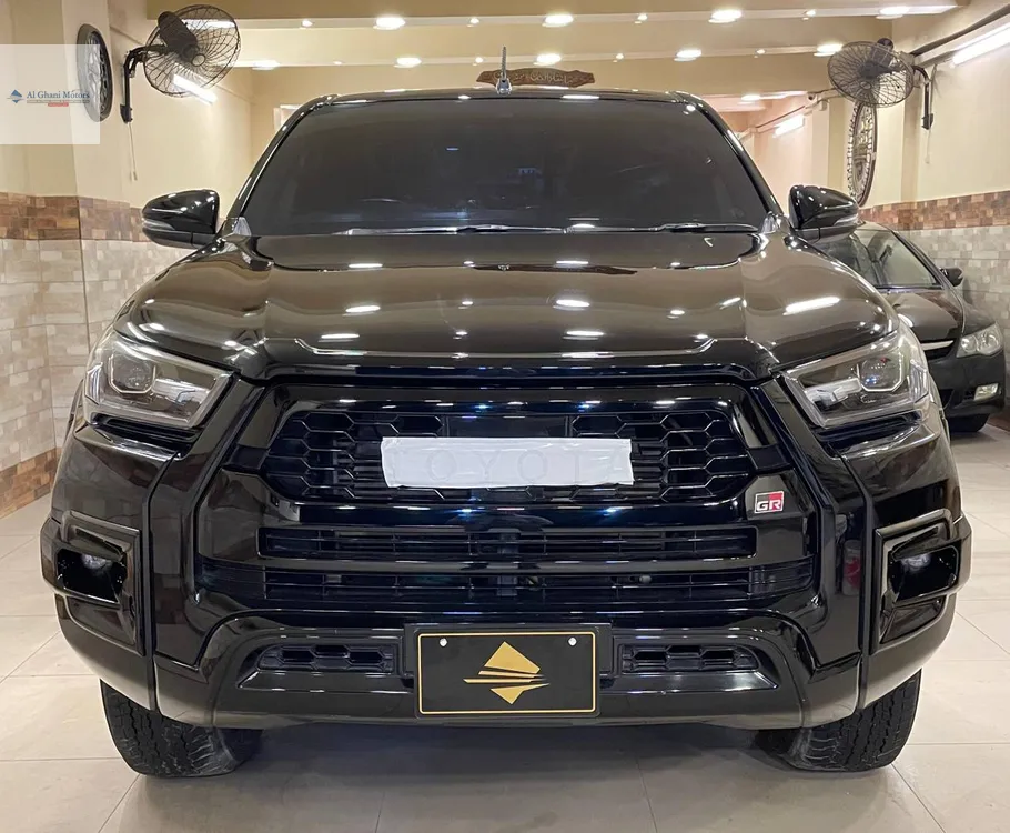Toyota Hilux 2023 for Sale in Karachi Image-1