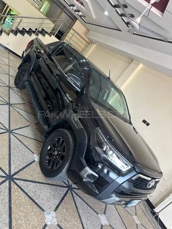 Toyota Hilux 2022 for Sale in Islamabad Image-1
