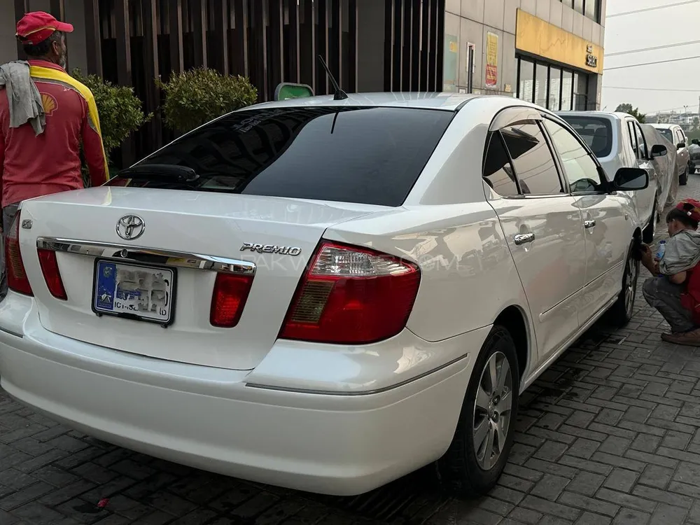 Toyota Premio 2002 for Sale in Jehangira Image-1