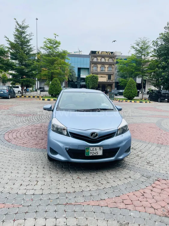 Toyota Vitz 2011 for Sale in Lahore Image-1