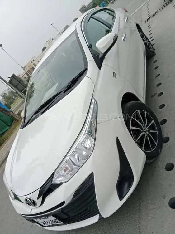 Toyota Yaris Sedan 2020 for Sale in Lahore Image-1