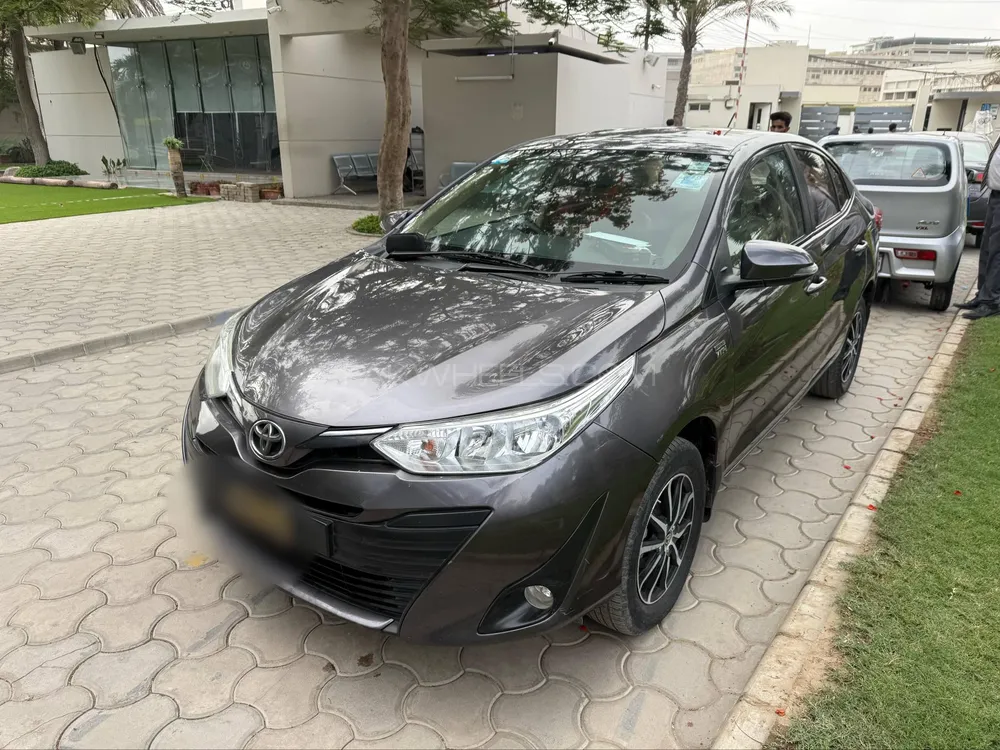 Toyota Yaris Sedan 2021 for Sale in Karachi Image-1