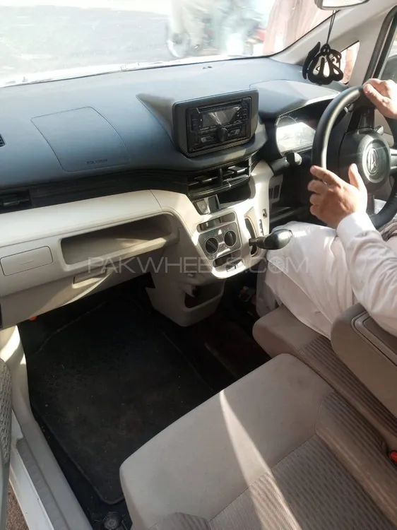 Daihatsu Move 2020 for Sale in Lahore Image-1