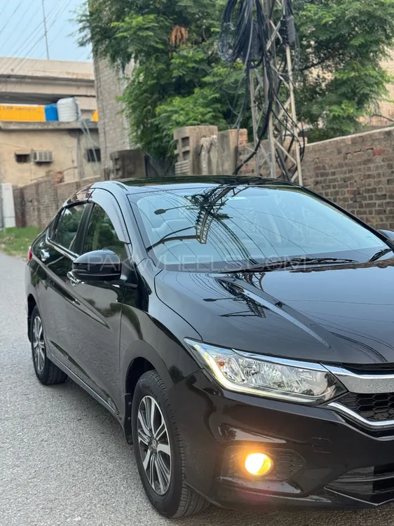 Honda City 2022 for Sale in Islamabad Image-1