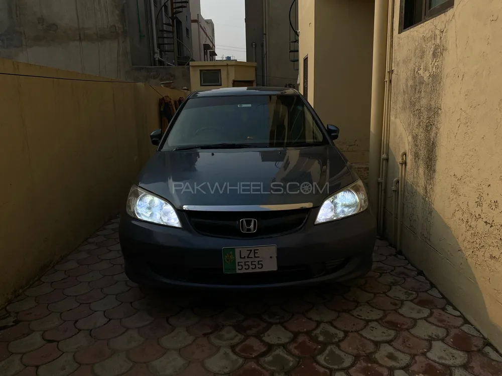 Honda Civic 2004 for Sale in Lahore Image-1