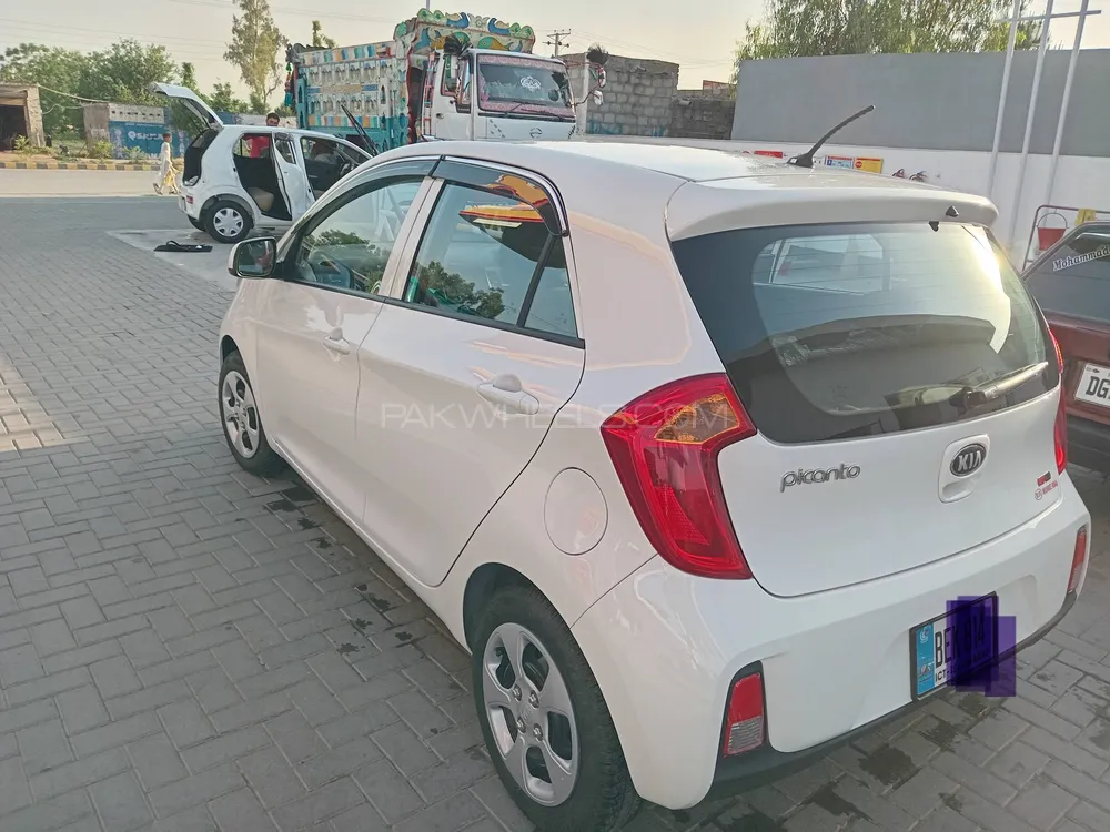 KIA Picanto 2024 for Sale in Islamabad KIA Picanto 2024 for Sale in Islamabad Image-5