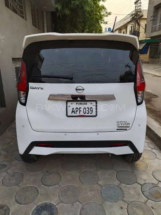 Nissan Dayz Highway Star 2021 for Sale in Lahore Image-1