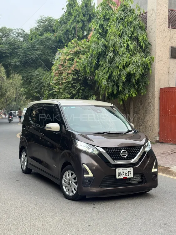 Nissan Dayz 2019 for Sale in Lahore Image-1