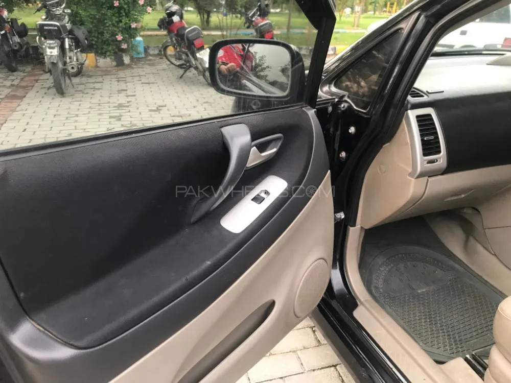 Suzuki Liana 2007 for Sale in Islamabad Suzuki Liana 2007 for Sale in Islamabad Image-16