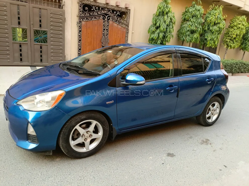 Toyota Aqua 2012 for Sale in Lahore Image-1