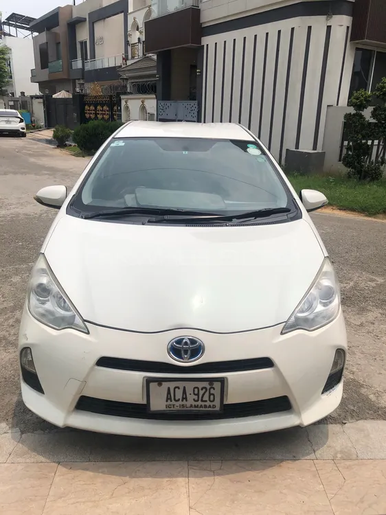 Toyota Aqua 2013 for Sale in Lahore Image-1
